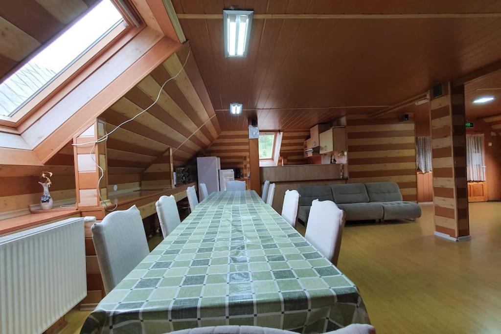Casa Petruta Dambovicioara Hotel Podu Dimbovitei Екстериор снимка