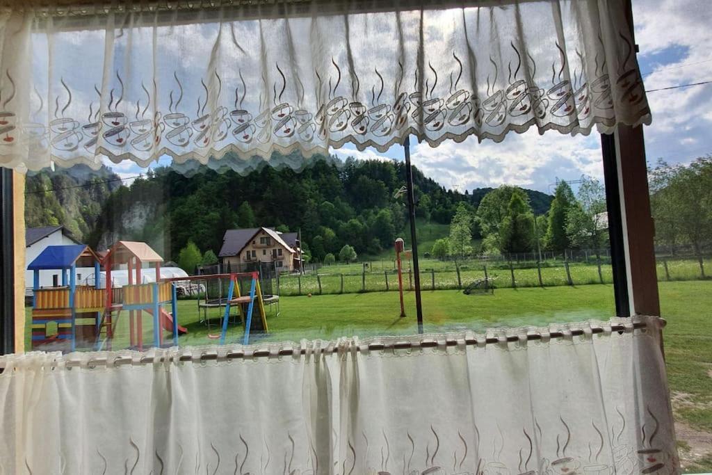 Casa Petruta Dambovicioara Hotel Podu Dimbovitei Екстериор снимка