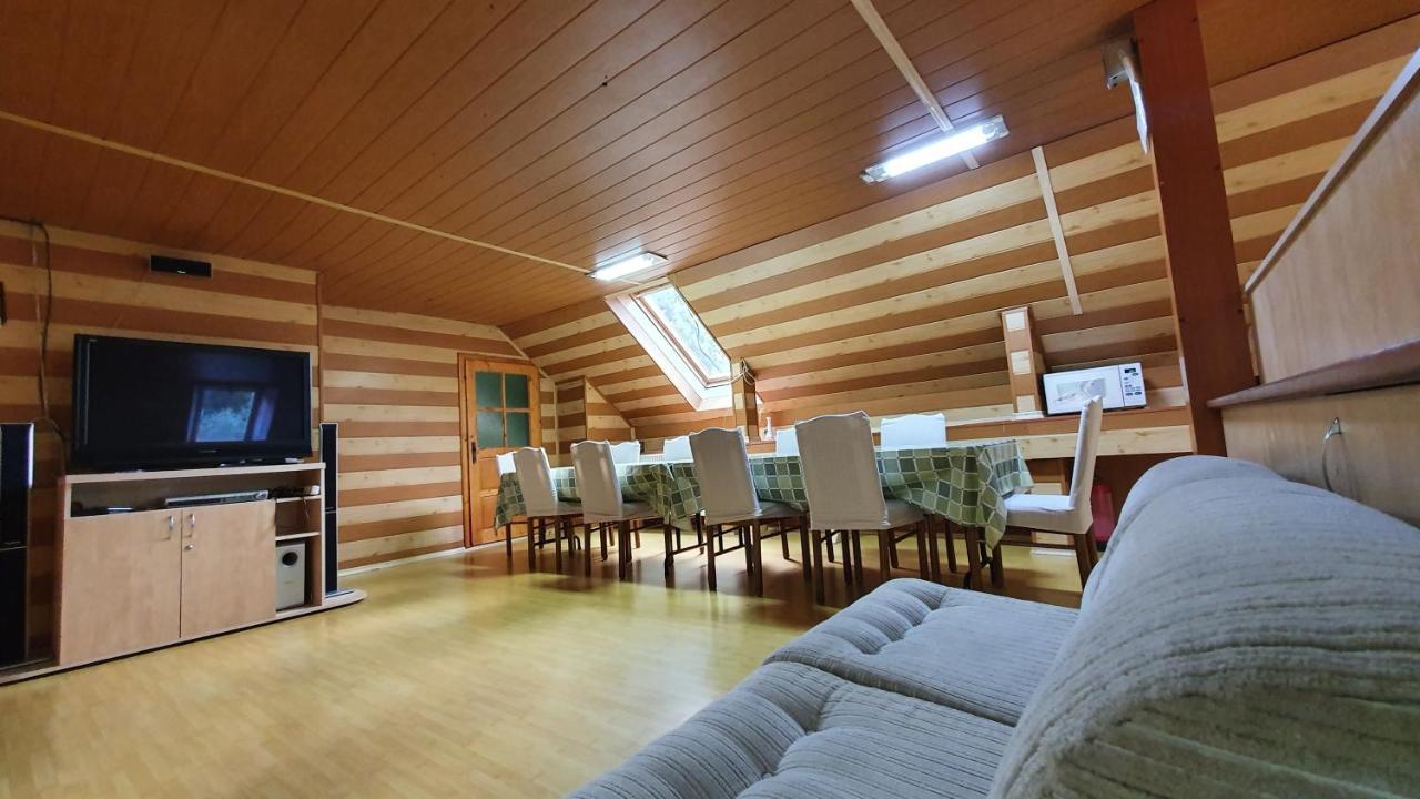 Casa Petruta Dambovicioara Hotel Podu Dimbovitei Екстериор снимка